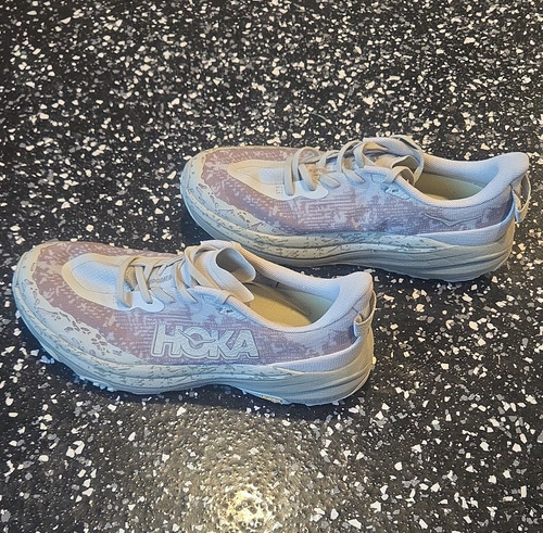 Hoka speedgoat - hoka,